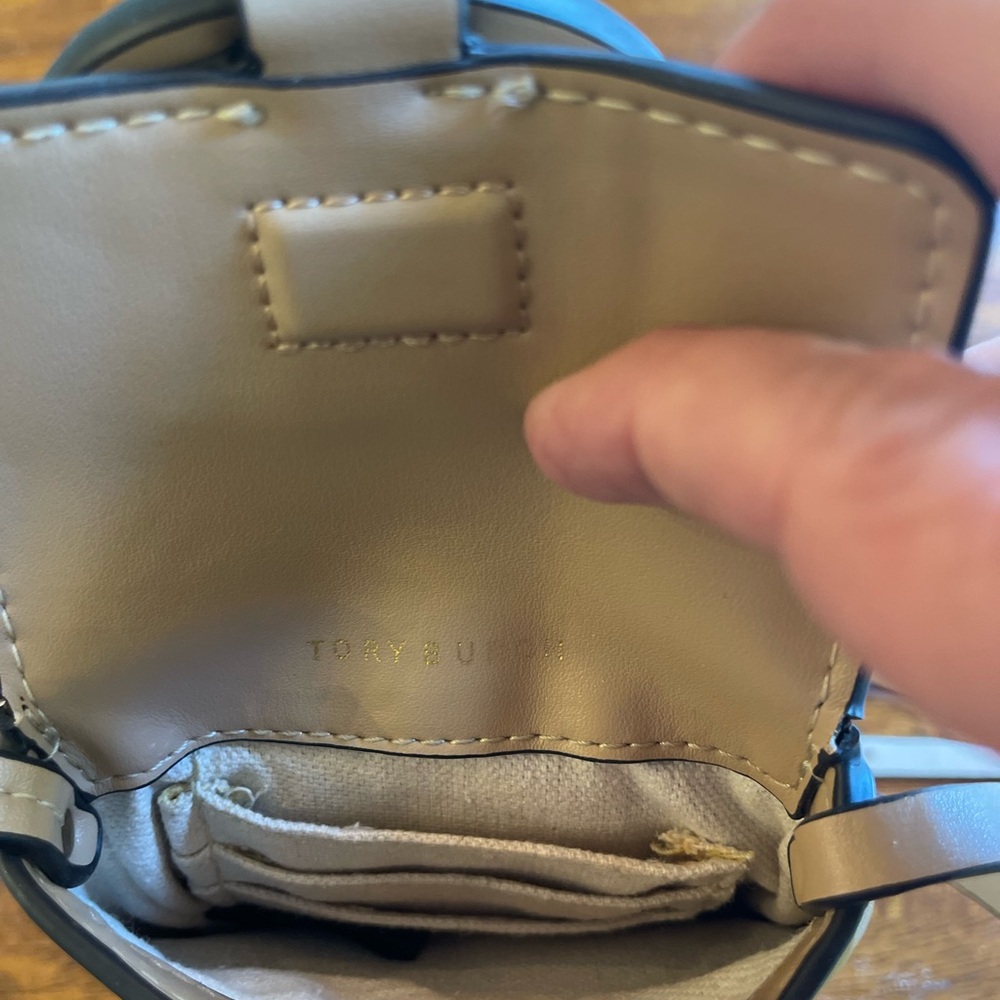 Tory Burch Tan Leather Crossbody Bag - Picture 3 of 6